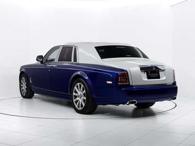 ROLLS-ROYCE PHANTOM - 6