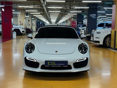 PORSCHE 911 - 1