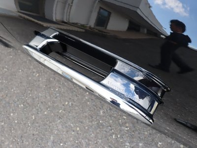 MERCEDES-BENZ E-CLASS - 7