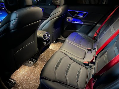 MERCEDES-BENZ GLC - 8