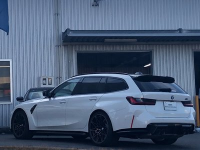BMW M3 TOURING - 10