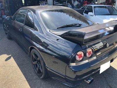 NISSAN SKYLINE GT-R - 6