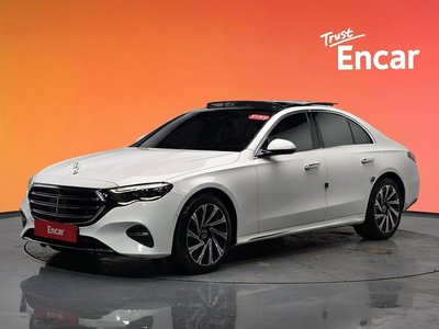 MERCEDES-BENZ E-CLASS - 1