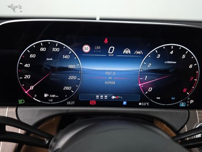 MERCEDES-BENZ E-CLASS - 8