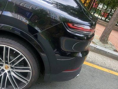 صورة 8 لـ 2020 Porsche CAYENNE