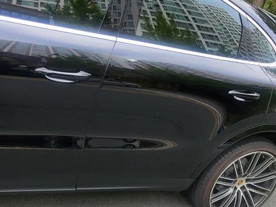 صورة 6 لـ 2020 Porsche CAYENNE