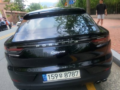 صورة 7 لـ 2020 Porsche CAYENNE