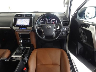 TOYOTA LAND CRUISER - 5