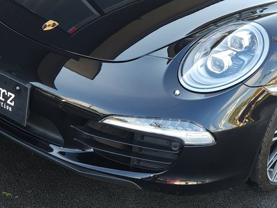 PORSCHE 911 - 5