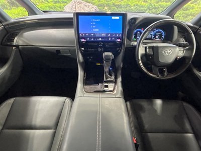 TOYOTA ALPHARD - 2