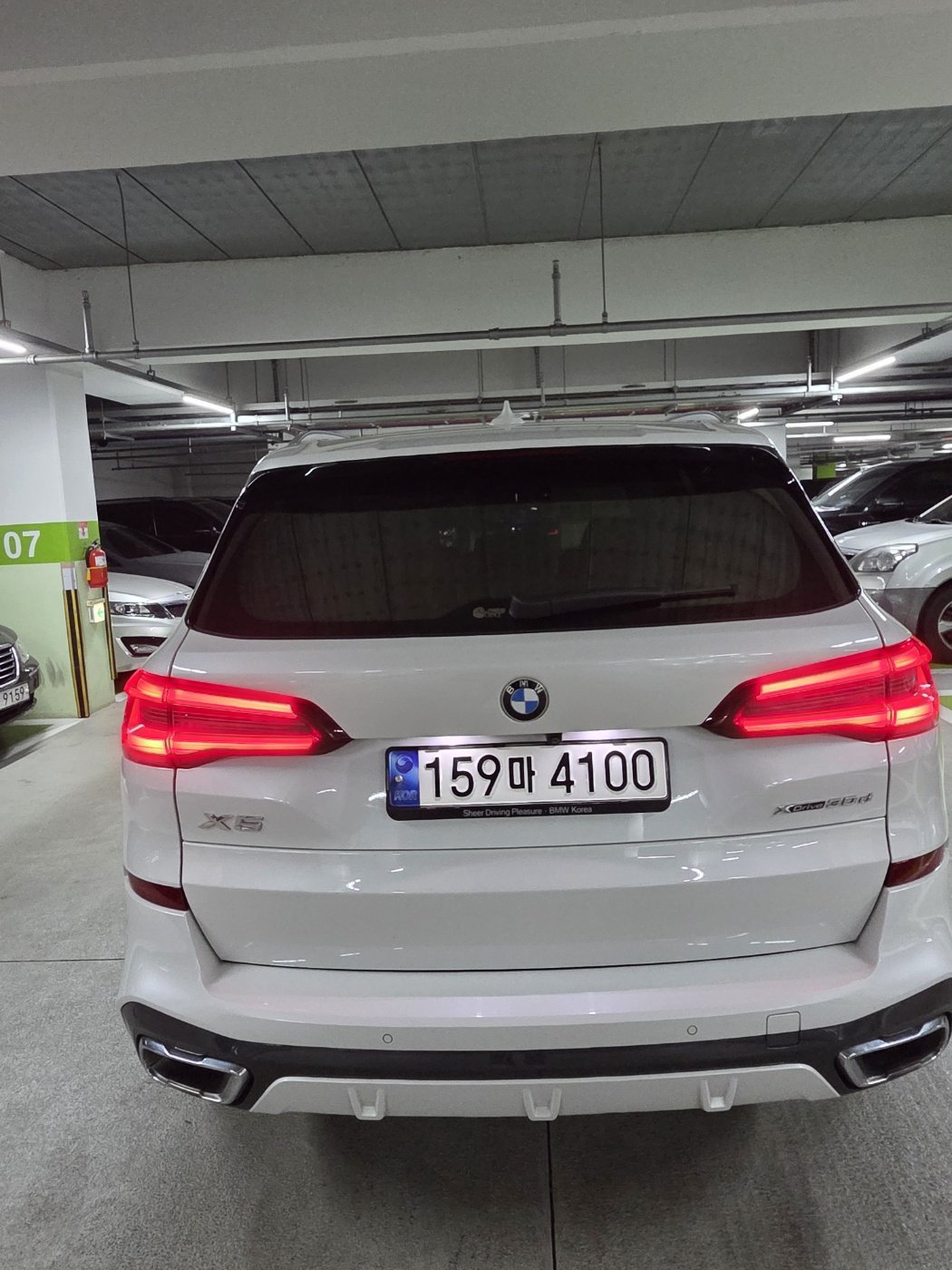 BMW X5 - View 1