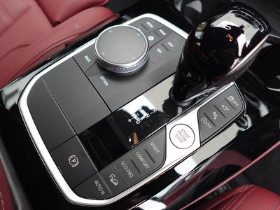 2022 BMW X4 缩略图 58