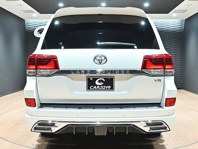 صورة 4 لـ 2016 Toyota LAND CRUISER 200