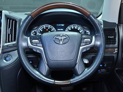 2016 Toyota LAND CRUISER 200 缩略图 25