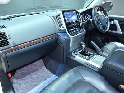 2016 Toyota LAND CRUISER 200 缩略图 11