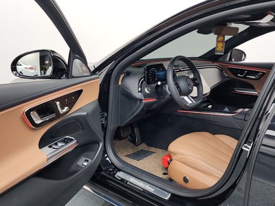 MERCEDES-BENZ E-CLASS - 10