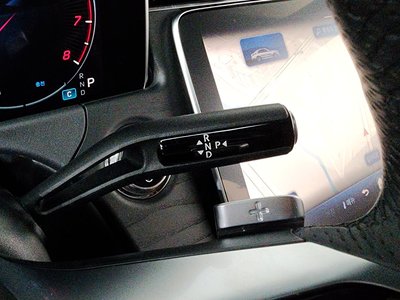 MERCEDES-BENZ E-CLASS - 9