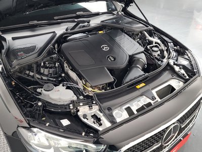 MERCEDES-BENZ E-CLASS - 7