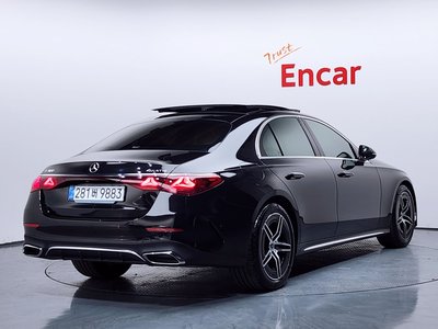 MERCEDES-BENZ E-CLASS - 4