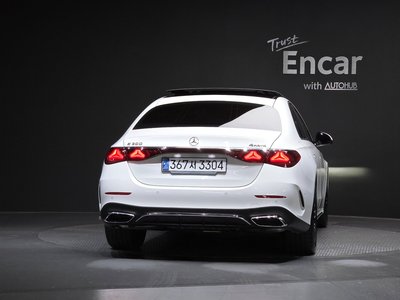 MERCEDES-BENZ E-CLASS - 3