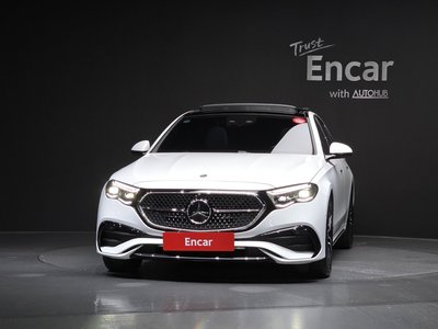 MERCEDES-BENZ E-CLASS - 2
