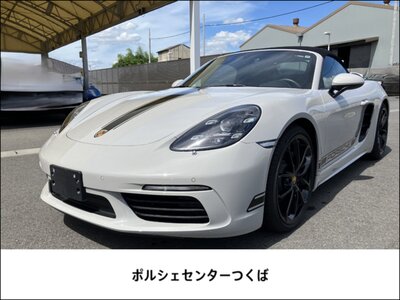 PORSCHE 718 BOXSTER