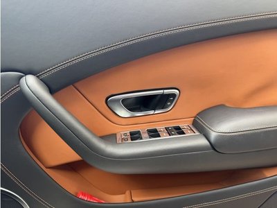 BENTLEY CONTINENTAL - 7