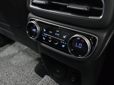 2020 Genesis GV80 — миниатюра 18