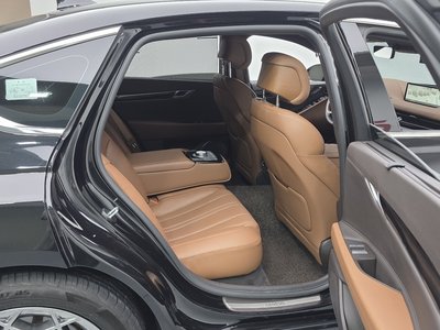 2023 Genesis G80 (RG3) thumbnail 11