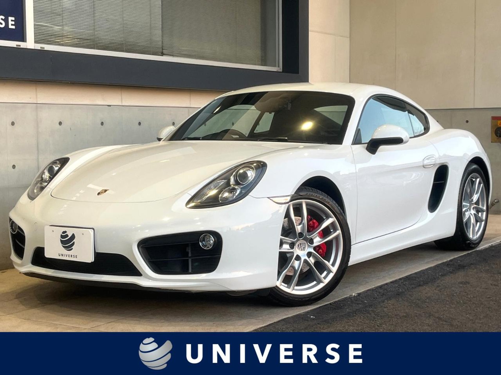 PORSCHE CAYMAN - View 1