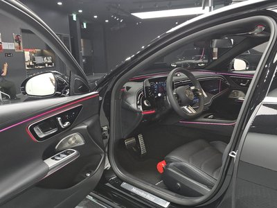 2025 Mercedes-BENZ E-CLASS 缩略图 13