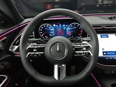 2025 Mercedes-BENZ E-CLASS 缩略图 19