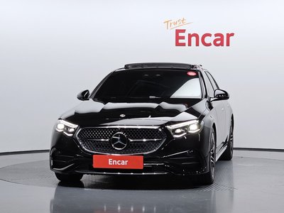 2025 Mercedes-BENZ E-CLASS 照片 2