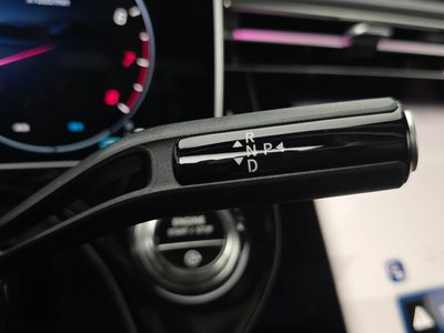2025 Mercedes-BENZ E-CLASS 缩略图 12