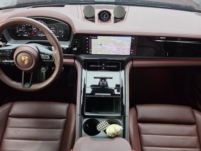 صورة 5 لـ 2025 Porsche PANAMERA