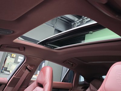 صورة مصغرة 18 لـ 2025 Porsche PANAMERA