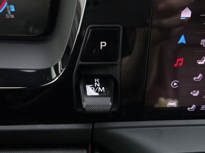 صورة 9 لـ 2025 Porsche PANAMERA