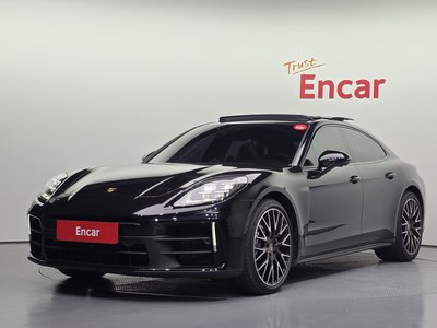 صورة 1 لـ 2025 Porsche PANAMERA