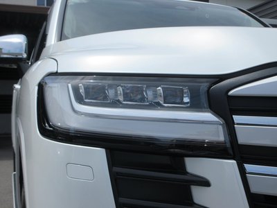 صورة مصغرة 20 لـ 2025 Toyota LAND CRUISER 300