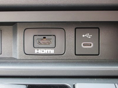 صورة مصغرة 46 لـ 2025 Toyota LAND CRUISER 300