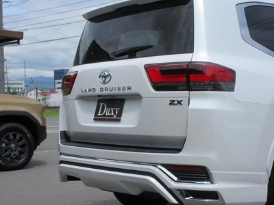 صورة مصغرة 16 لـ 2025 Toyota LAND CRUISER 300