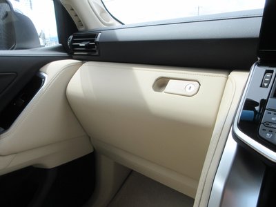 صورة مصغرة 55 لـ 2025 Toyota LAND CRUISER 300