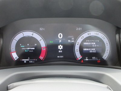 صورة مصغرة 39 لـ 2025 Toyota LAND CRUISER 300