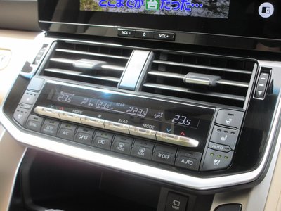 صورة مصغرة 45 لـ 2025 Toyota LAND CRUISER 300