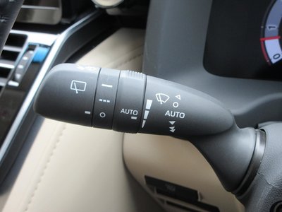صورة مصغرة 41 لـ 2025 Toyota LAND CRUISER 300