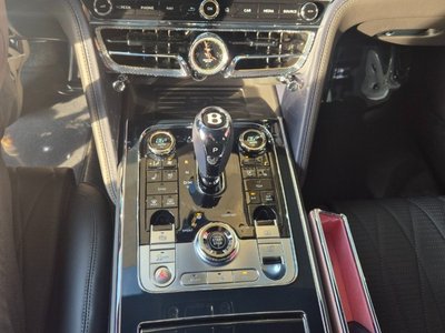 صورة مصغرة 16 لـ 2022 Bentley FLYING SPUR