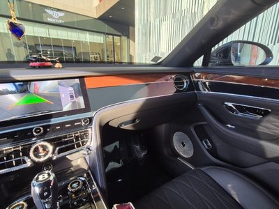 صورة مصغرة 17 لـ 2022 Bentley FLYING SPUR