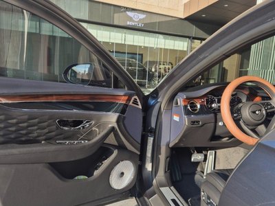 صورة مصغرة 13 لـ 2022 Bentley FLYING SPUR