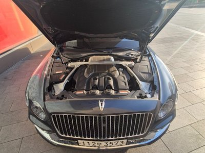 2022 Bentley FLYING SPUR 照片 7