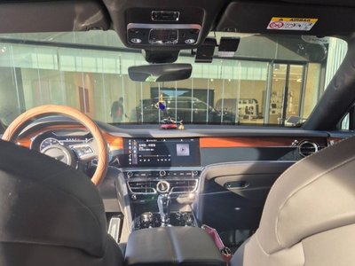 صورة مصغرة 11 لـ 2022 Bentley FLYING SPUR